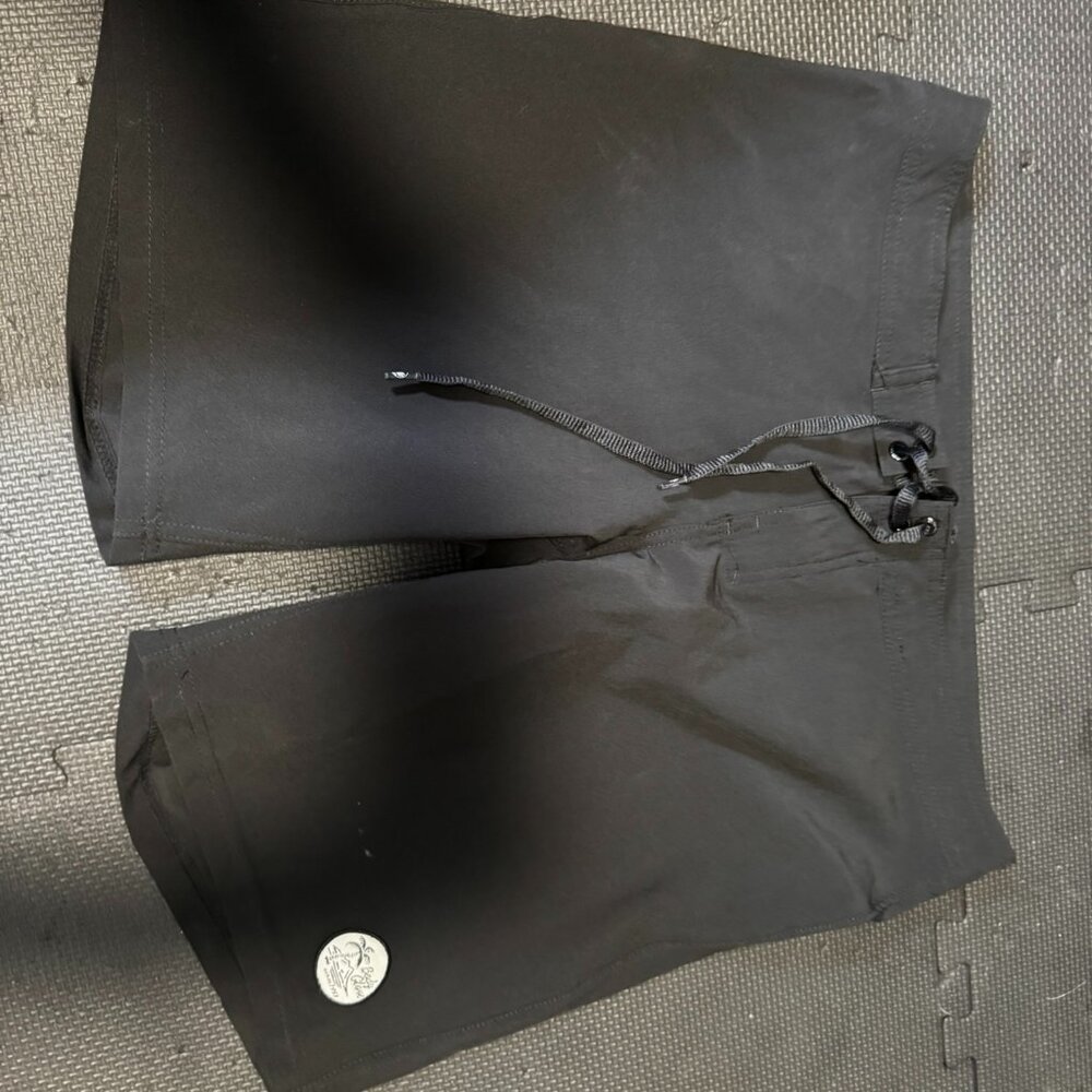 Body Glove Board shorts Black; NWOT